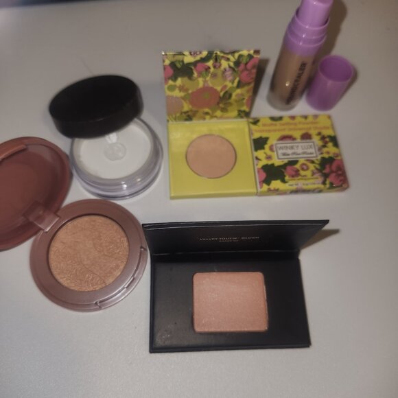 Set of Makeup (face) - Picture 2 of 5